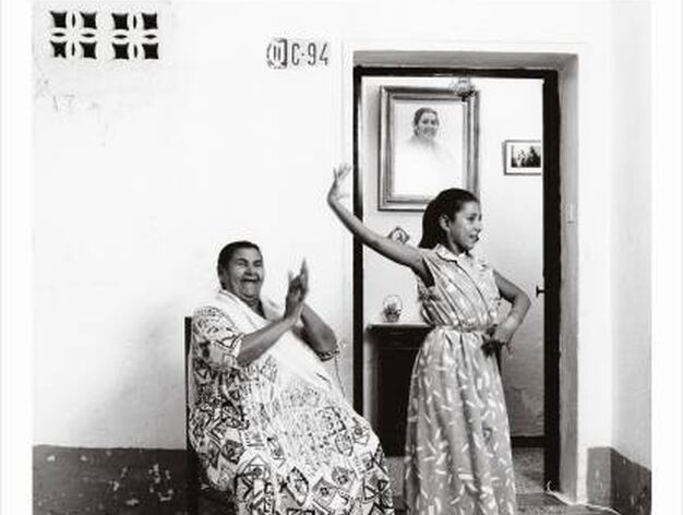 T&iacute;a Juana la del Pipa, 1983

Foto: Gilles Larrain
