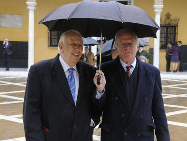 Manuel Olivencia y el Conde de Pe&ntilde;aflor.

Foto: Juan Carlos V&aacute;zquez