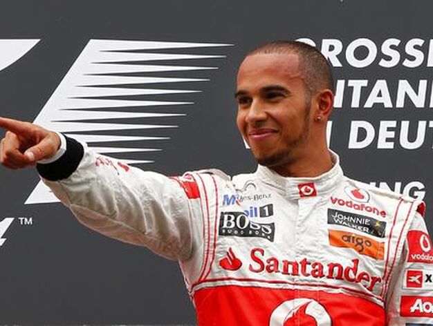 Lewis Hamilton celebra su victoria en el Gran Premio de Alemania.

Foto: EFE