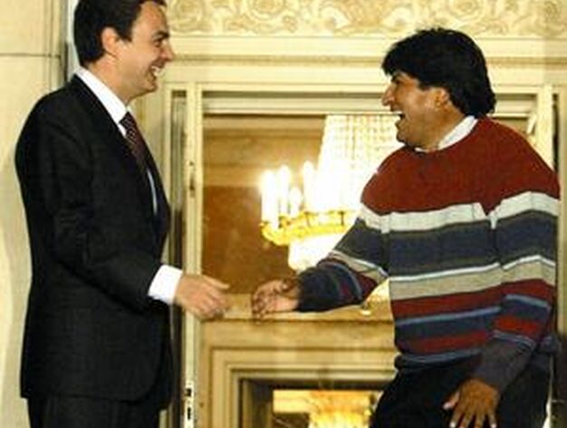 4 de enero de 2006: Zapatero recibe al reci&eacute;n elegido presidente de Bolivia, Evo Morales.

Foto: AFP