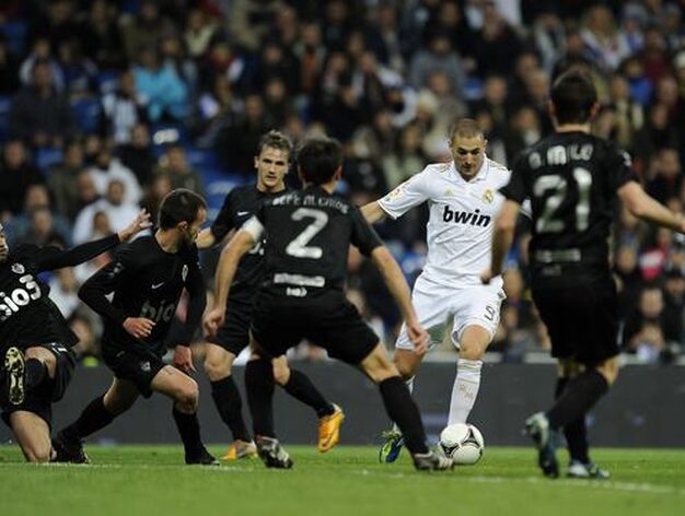 El Real Madrid solventa el tr&aacute;mite de la vuelta de la Copa del Rey ante la Ponferradina (5-1). / AFP