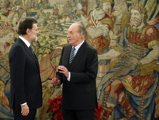 El presidente del Gobierno despacha con don Juan Carlos. / EFE