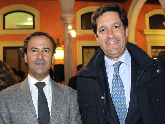 Pedro Guanche( Cecofar) y Leopoldo Parias, director de Deloitte en Andaluc&iacute;a.

Foto: Victoria Ram&iacute;rez