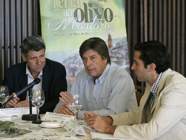 Rafael S&aacute;nchez de la Puerta, Salvador Cubero Navarro y Juan Carlos Vega. 

Foto: Jos&eacute; Mart&iacute;nez