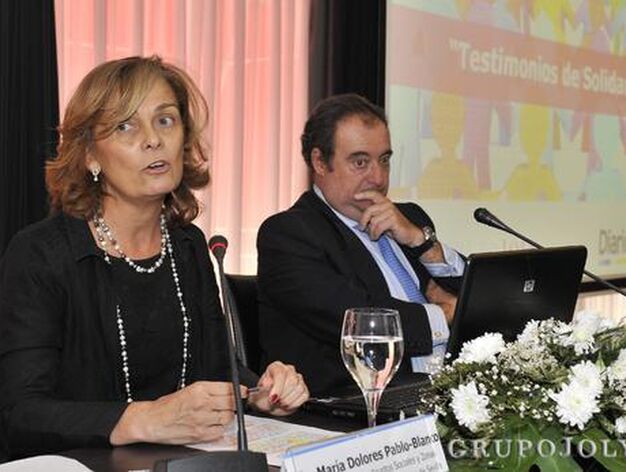 Dolores de Pablo-Blanco, delegada del Ayuntamiento para Asuntos Sociales, y Tom&aacute;s Valiente.

Foto: Juan Carlos V&aacute;zquez