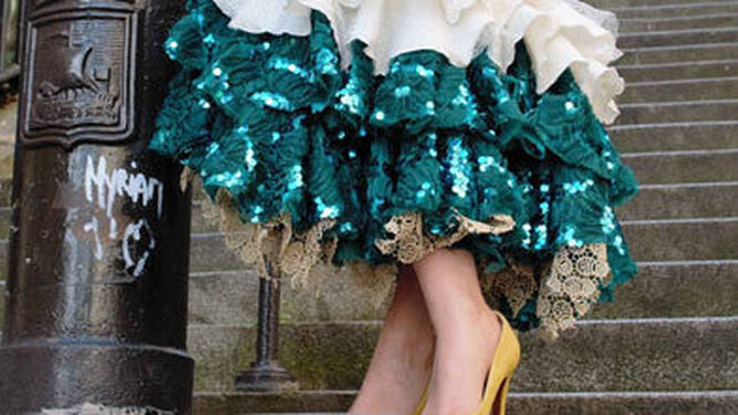 Alexandra Gastaut, parisina y diseñadora de moda flamenca: "Sueño con ver mis trajes en la Feria"