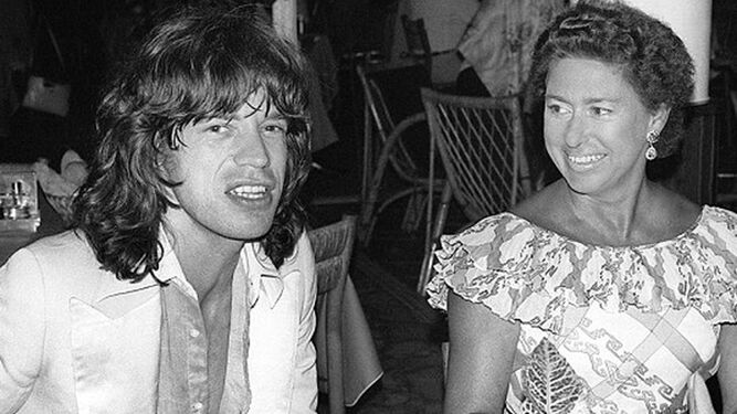 A la princesa Margarita le gustaba salir de fiesta y compartió buenos momentos junto al cantante Mick Jagger.