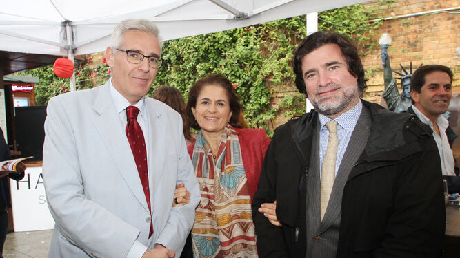 l José Manuel García-Quilez, María José Cuervas y Óscar González-Barba.