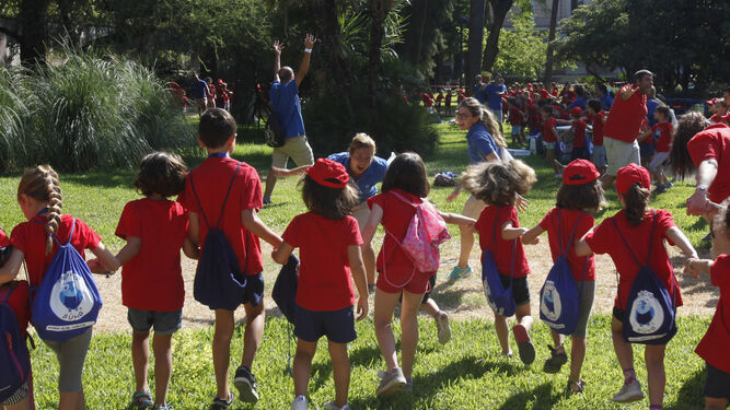 Los niños participaron en numerosas actividades en los jardines de la Casa Rosa
