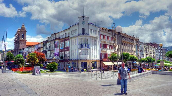 Buscando acercar la oferta turística de la comunidad a las ciudades medias portuguesas