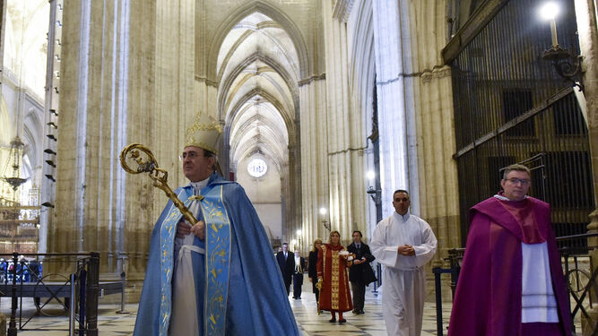 La misa en la Catedral por la Festividad de la Inmaculada, en im&aacute;genes