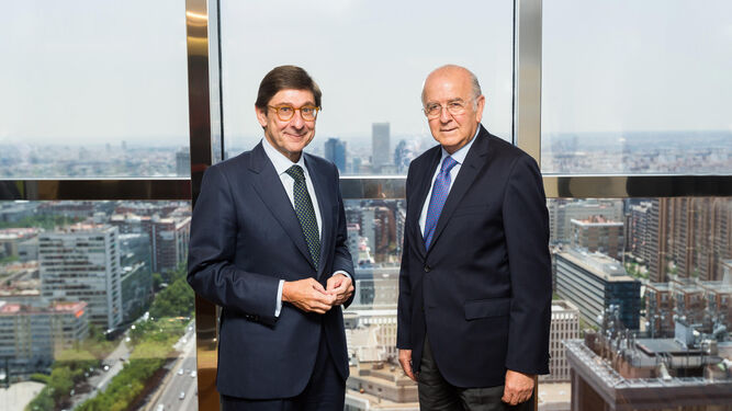 Los presidentes de Bankia y BMN, José Ignacio Goirigolzarri y Carlos Egea.