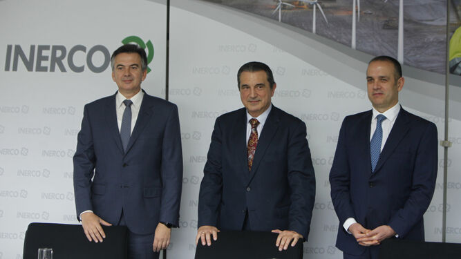Pedro Marín, director general; José González, consejero delegado; y Patricio Navarro, director de Desarrollo de Negocio.