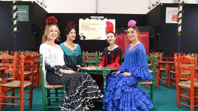 1. Jóvenes flamencas en el patio de la Diputación.