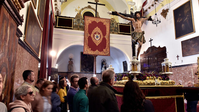Imágenes del Cristo de la Conversión de Montserrat preparado para el vía crucis
