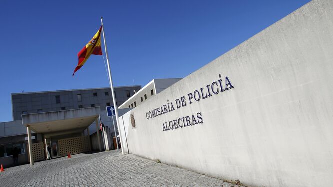 Exterior de la Comisaría de Algeciras