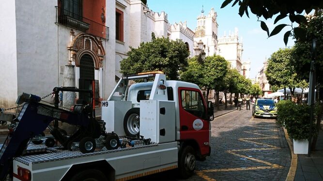 Paros parciales en la grúa municipal de Sevilla desde el 18 de diciembre hasta Reyes