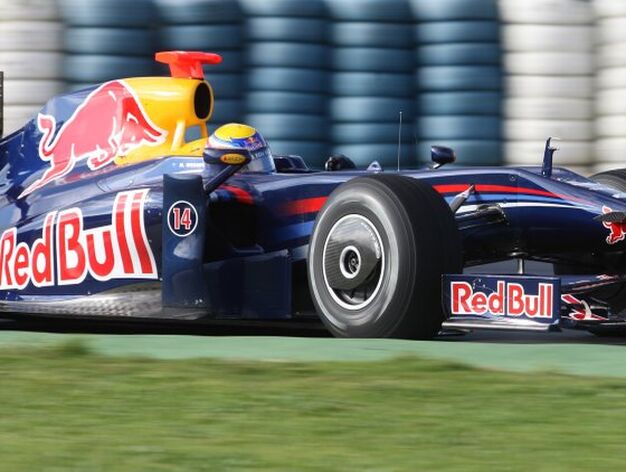 El australiano Mark Webber(Red Bull) finaliz&oacute; los entrenamientos en sexto lugar tras rodar 98 vueltas.

Foto: J. C. Toro