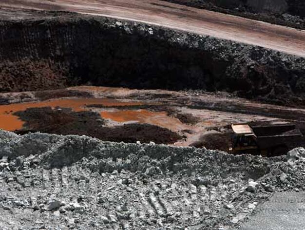 La mayor mina de cobre europea vuelve a ser explotada con una autorizaci&oacute;n ambiental provisional

Foto: Jos&eacute; &Aacute;ngel Garc&iacute;a