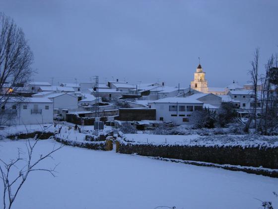 San Nicol&aacute;s del Puerto se ti&ntilde;e de blanco por la nieve./ Arsenio Cabeza V&aacute;zquez