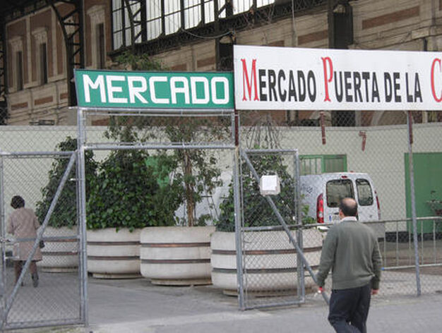 Puertas de acceso al mercado.

Foto: B. Vargas