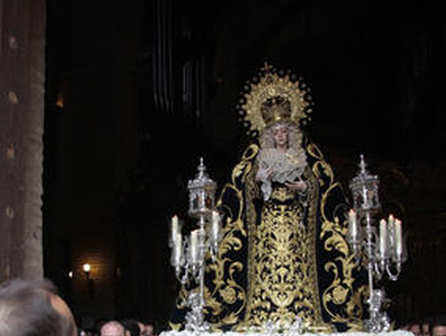 La Virgen de la Estrella saliendo de Santa Ana.

Foto: Victoria Hidalgo