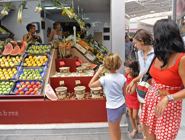 Los puestos de productos tradicionales son la t&oacute;nica general del mercado.

Foto: Juan Carlos V&aacute;zquez