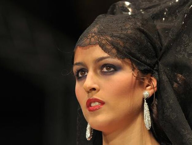 Desfile inaugural de la semana de la moda de Sevilla. 

Foto: Manuel G&oacute;mez