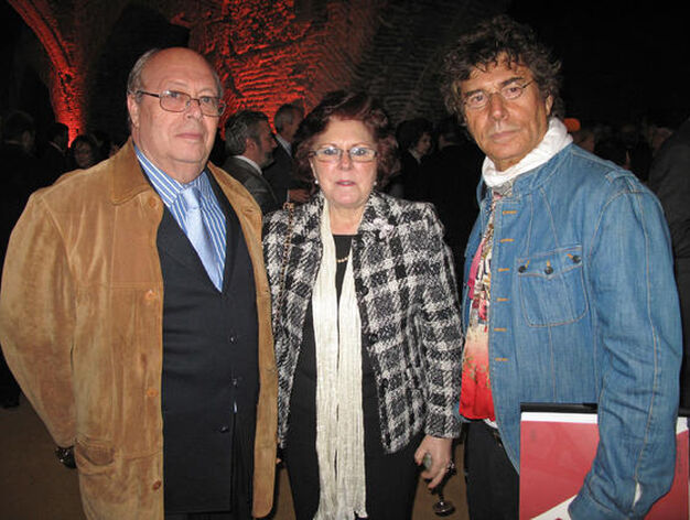 Luis Carlos Peris, Carmen Florido y Jes&uacute;s Quintero. / Victoria Ram&iacute;rez