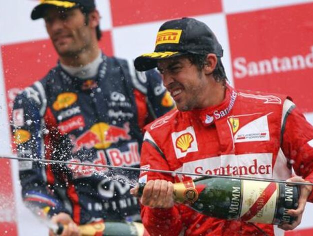 Fernando Alonso y Mark Webber, segundo y tercero en Alemania.

Foto: EFE