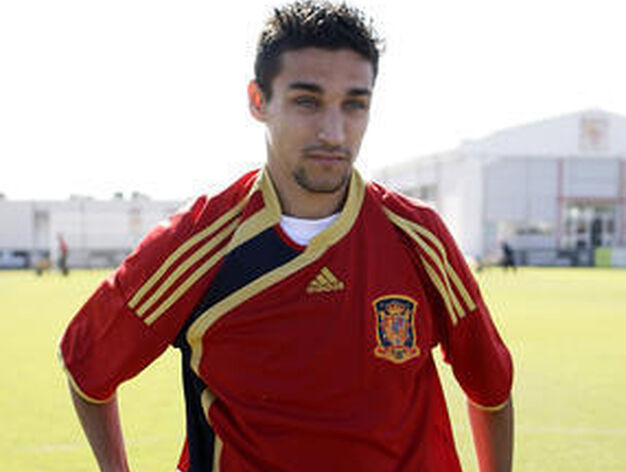 Con la camiseta de Espa&ntilde;a tras ser seleccionado por Del Bosque por primera vez en 2009.

Foto: Antonio Pizarro