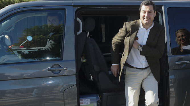 El presidente del PP-A, Juanma Moreno, ayer en un acto en Tomares.
