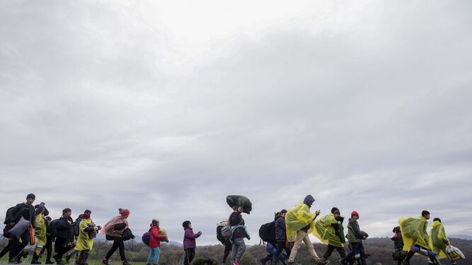 Bruselas quiere una política de asilo más exigente con los estados
