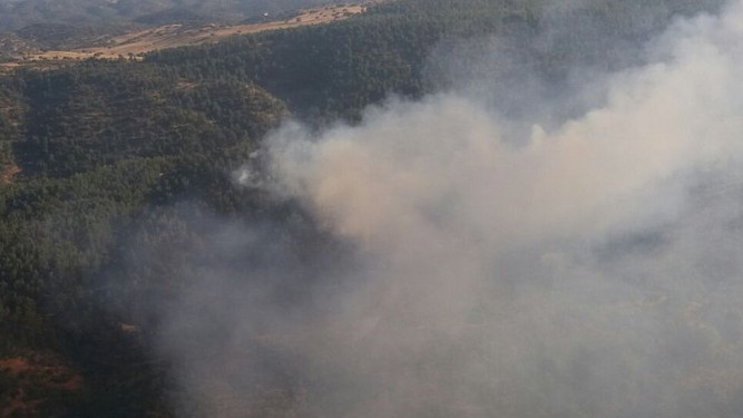 Imagen aérea del fuego en Constantina.
