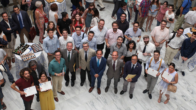 La Universidad de Sevilla reconoce un año más el talento emprendedor./US