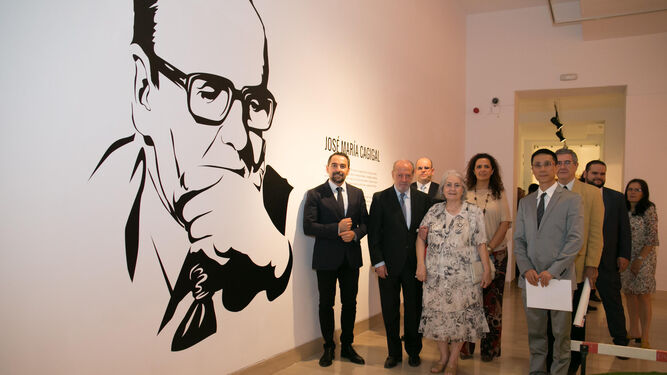 El presidente de la Diputación de Sevilla, ayer, en la inauguración de la exposición en La Casa de la Provincia.
