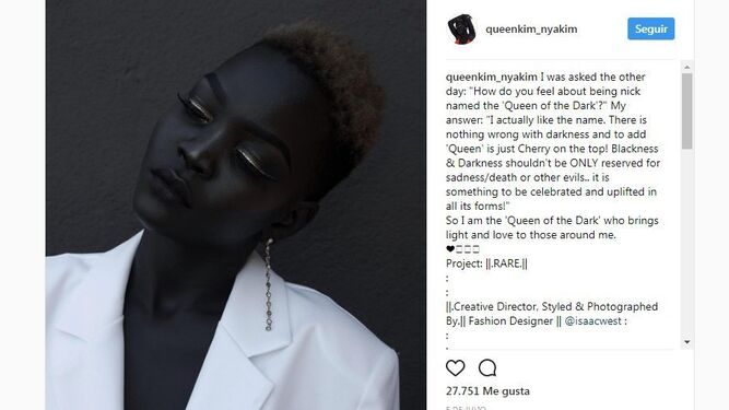 Nyakim Gatwech es una de las muchas modelos que han roto el modelo de belleza convencional.