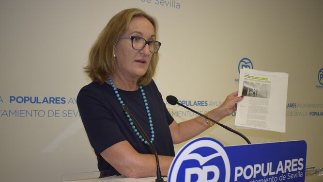 María del Mar Sánchez Estrella, ayer en las oficinas del PP en el Ayuntamiento.