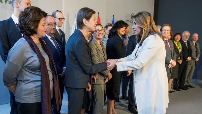 Díaz recibe a la embajadora de UE en España.