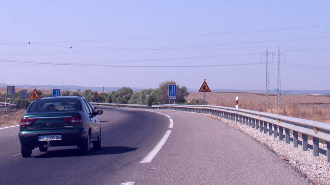 Tramo de la autovía A-66 a su paso por la provincia de Sevilla