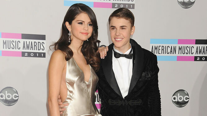 Selena y Justin Bieber ya no ocultan su relación