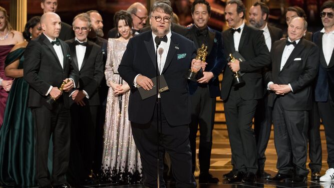 El premiado cineasta Del Toro.