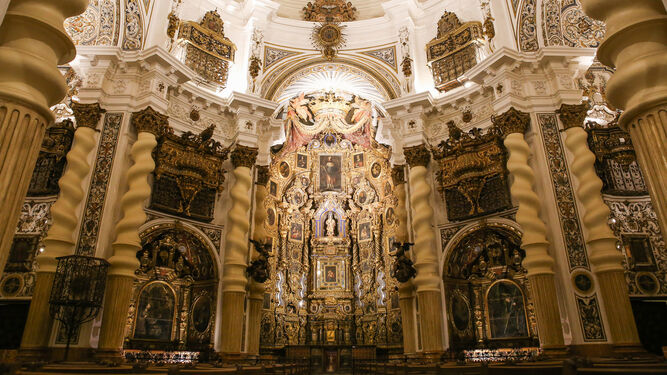 Interior de la iglesia de San Luis de los Franceses, en Sevilla.