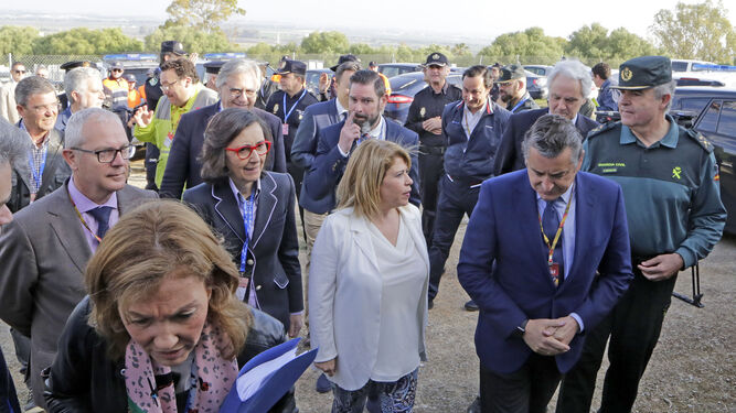 Rosa Aguilar, la alcaldesa Mamen Sánchez y Antonio Sanz, ayer en Jerez.