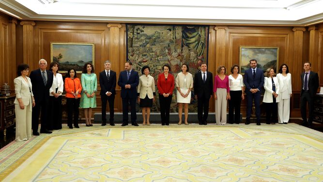 Los 17 nuevos ministros del Gobierno de Sánchez