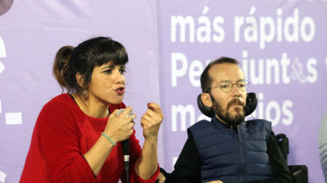 Teresa Rodríguez y Pablo Echenique participan en un acto en Córdoba