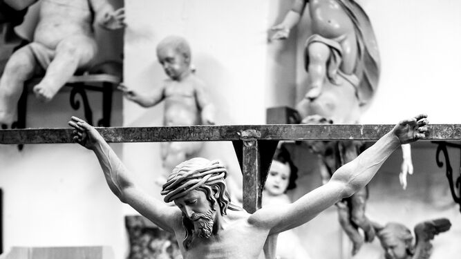 Modelo en barro del Crucificado de la Vera Cruz para Montequinto