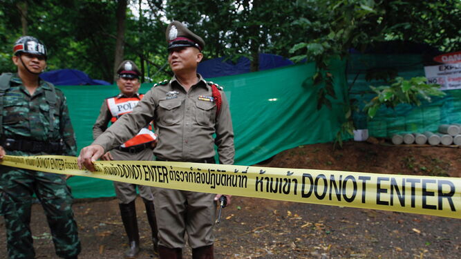 Rescate de los ni&ntilde;os atrapados en una cueva de Tailandia
