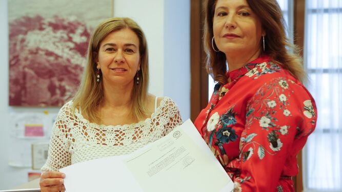 Las diputadas del PP-A Teresa Ruiz Sillero y Carmen Crespo piden una investigación por el caso de la Faffe y el Don Angelo