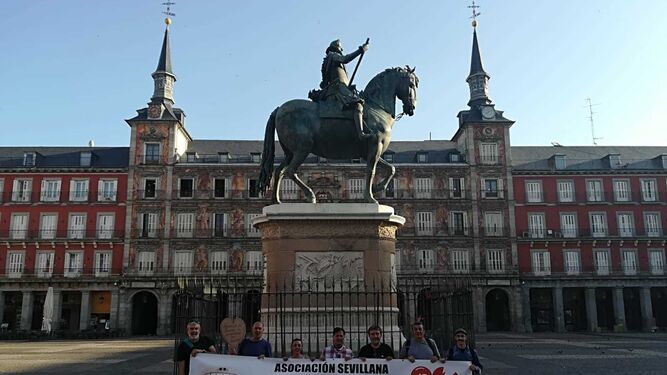 La protesta en Madrid de los afectados por Idental